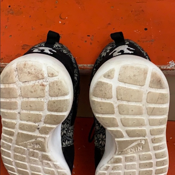 Nike Roshe One Winter “Yeti” men’s 7.5 - Picture 3 of 3